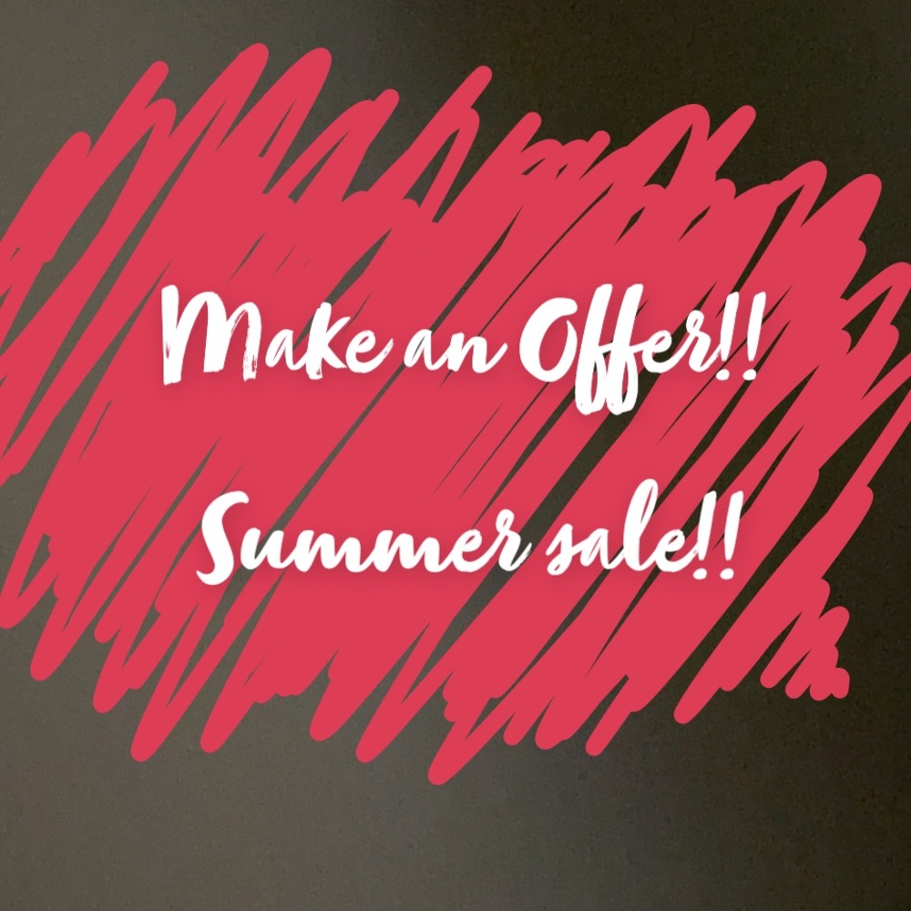 Hi! Looking to clean out closet for summer!!